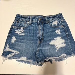 American Eagle Mom Short